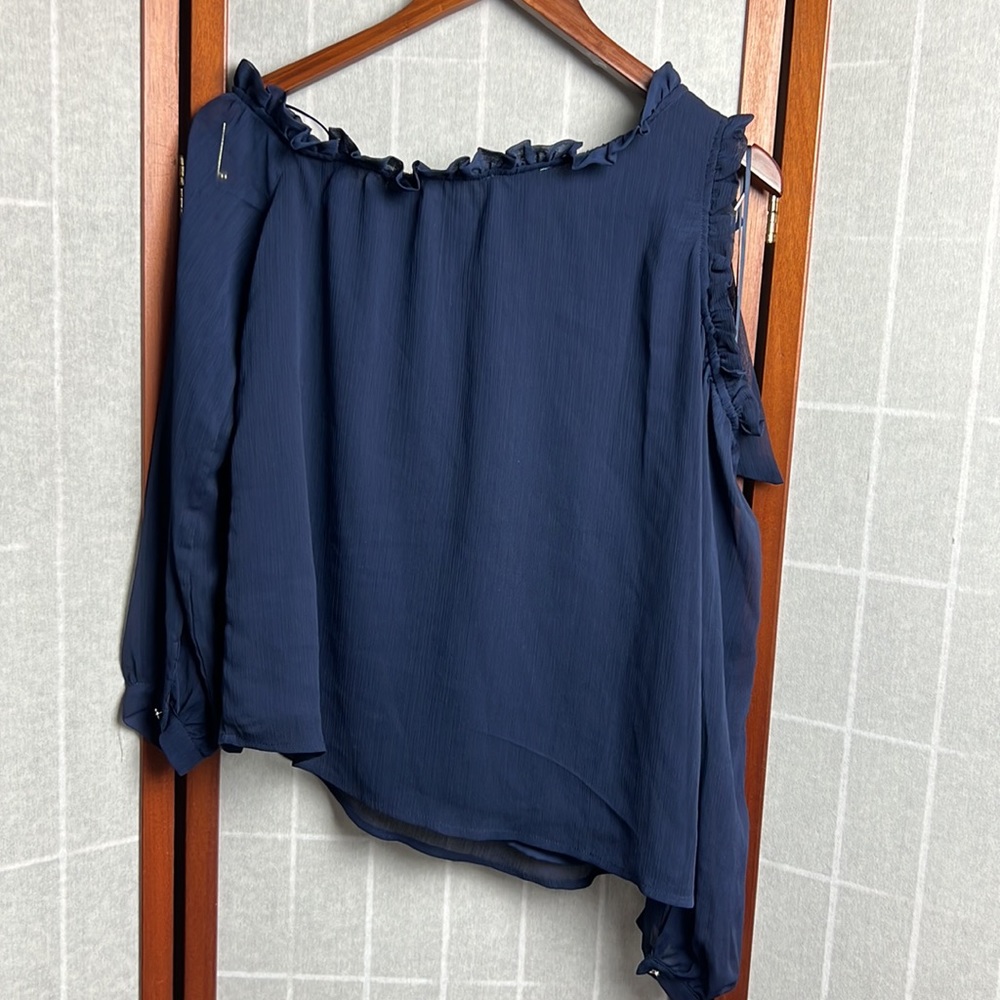 Tie-neck One Shoulder Top In Navy size S - Picture 3 of 8